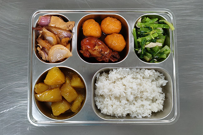 红烧鸡腿＋鱼蛋套餐