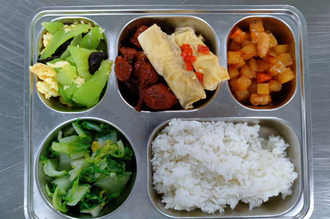 红烧肉百叶包套餐